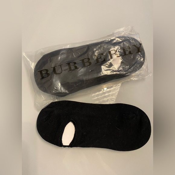 Burberry Black Invisible Socks (set of 5) - Picture 3 of 4